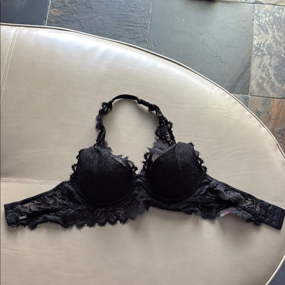 PINK Victoria's Secret Black Lace Push-Up Bra